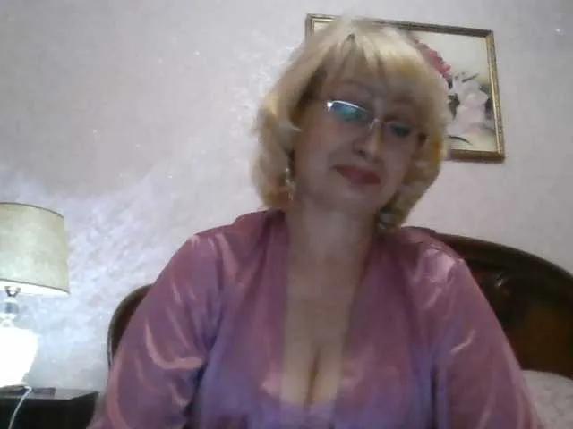 Freechat Ur-Mami on BongaCams