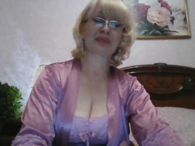 Freechat Ur-Mami on BongaCams
