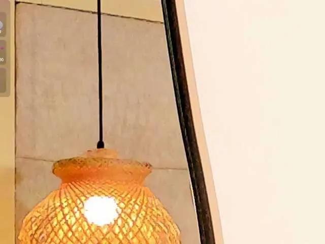 violethilton — vibrations in my pussy