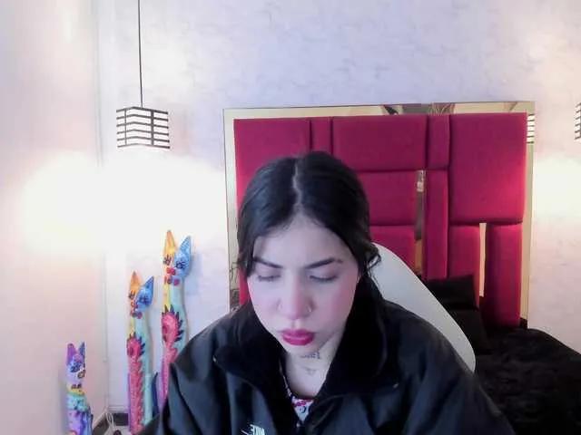 Freechat violetsmith on BongaCams