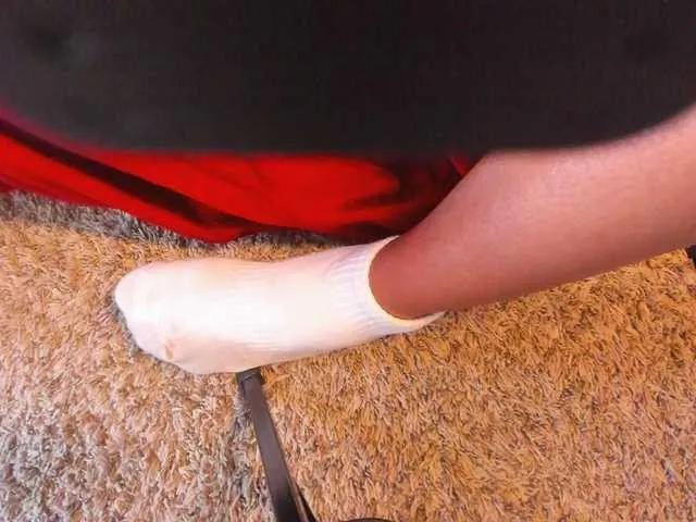 Yiauana — Sex, Dick IN my Mouth, Wet Pussy, Licking your dick... CUM all in my mouth... My tight wet puss wrapped around UR COCK!!!!