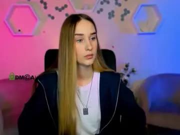 _kellykitten_ — GOAL: Sexy Dance [99 tokens remaining] Welcome to my room! #nonude #blonde #C2C #18 #pvt