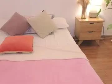 Freechat _megaan__ on Chaturbate