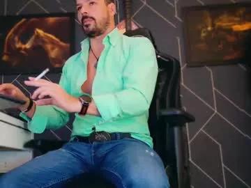 aaronbomer on Chaturbate 