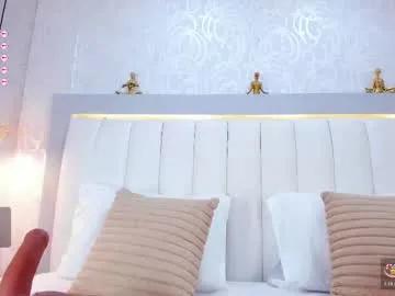 Freechat afrodytasky on Chaturbate