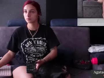 Chaturbate agatacollinsss is Freechat agatacollinsss — Welcome to my room, a place where imagination comes to life #lredhair #tickle #braces #socks #feet