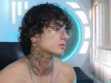 alanrodgers2_0 on Chaturbate 