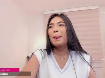 alexandra_ra1 — GOAL: Cum daddy [180 tokens left] #latina #squirt #natural #deepthroat #blowjob