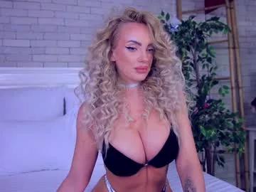Freechat anabellastar on Chaturbate