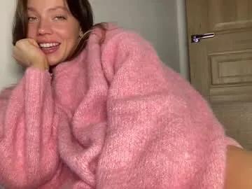 angel_from_sky — naked 10 minutes.... [2365 tokens remaining]