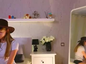 Freechat anneverity on Chaturbate