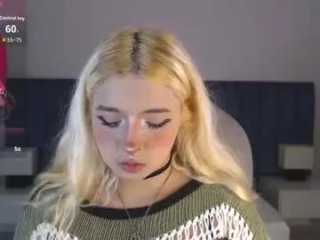 Freechat april__bunny on Chaturbate