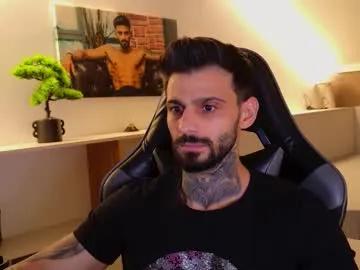 Freechat aressteel on Chaturbate