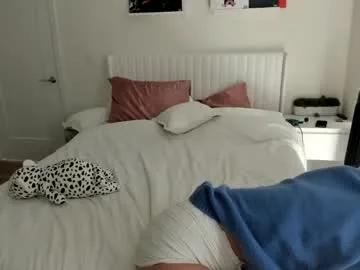 Freechat ariah_is_blonde on Chaturbate