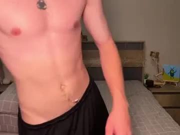 Freechat aronyou_win on Chaturbate