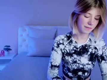 bella_amoury on Chaturbate 