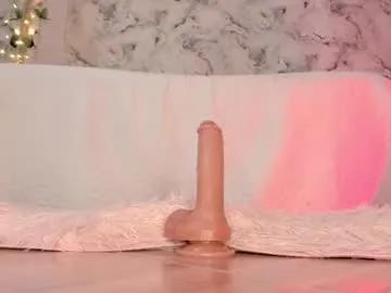 Freechat bella_desi on Chaturbate