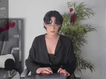 Freechat black_rose02 on Chaturbate