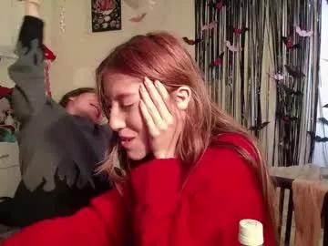 Freechat briarandblair on Chaturbate