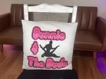 bunnieandthedude on Chaturbate