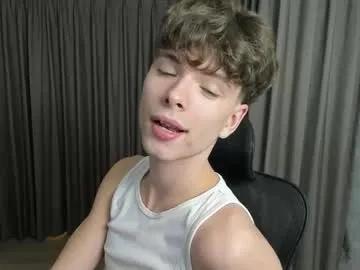 calvin_loves_you — oil show - make my shine (chest/belly)  #18 #skinny #cute #new #4K [444 tokens remaining]