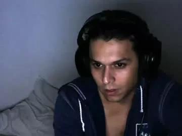 Freechat chinoroz on Chaturbate