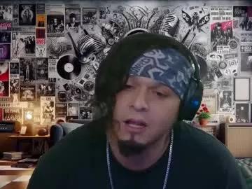 Freechat chinoroz on Chaturbate