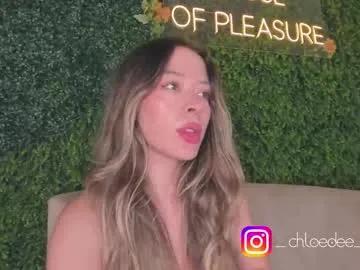Freechat chloe_dee_ on Chaturbate
