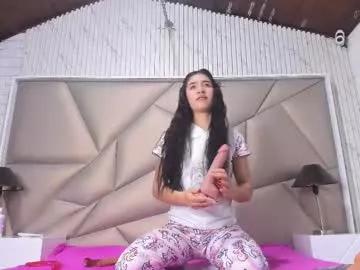 Freechat chlooe_zoe on Chaturbate