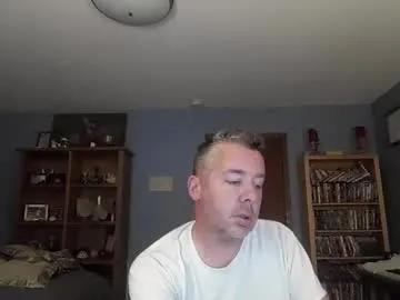 Freechat chrisw8121 on Chaturbate
