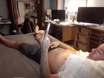 Freechat chrisw8121 on Chaturbate