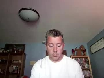 Freechat chrisw8121 on Chaturbate