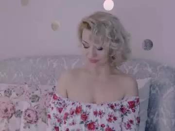 Freechat classytinna on Chaturbate