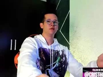 Freechat cristhoperfly on Chaturbate