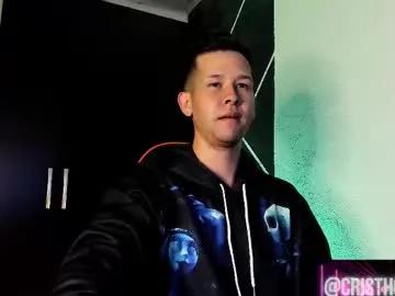 Freechat cristhoperfly on Chaturbate