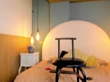 Freechat dapnne_ on Chaturbate