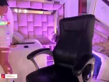 Freechat dapnne_ on Chaturbate