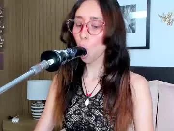 doll_bella_ on Chaturbate 