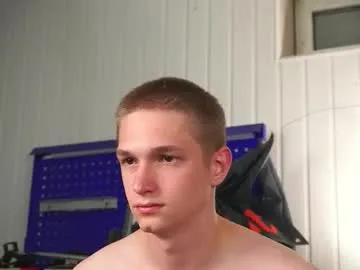 Freechat dustyn_fox on Chaturbate