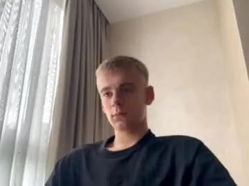 Freechat echowraith on Chaturbate