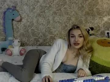 ellamilla — GOAL: Sit on the splits [473 tokens remaining] Don't forget to please your mistress #mistress #nonude #sph #findom #joi