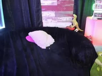 elle4you on Chaturbate 