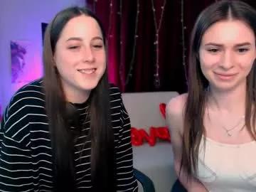 Freechat flora_ri on Chaturbate