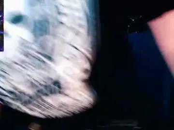 Freechat ftmblueyes on Chaturbate