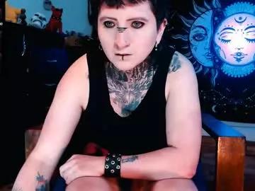 Freechat ftmblueyes on Chaturbate