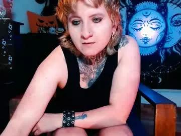 Freechat ftmblueyes on Chaturbate