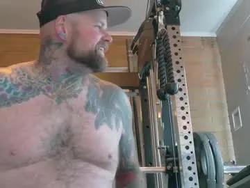 Freechat fucktoycouple on Chaturbate