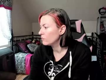 gennyrock on Chaturbate 