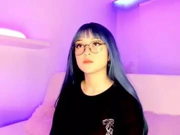 gloomydoll on Chaturbate 