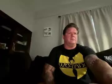 Freechat happilymarr1ed on Chaturbate